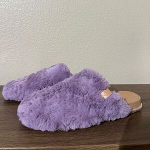 REVITALIGN Women's Plush Purple Slippers